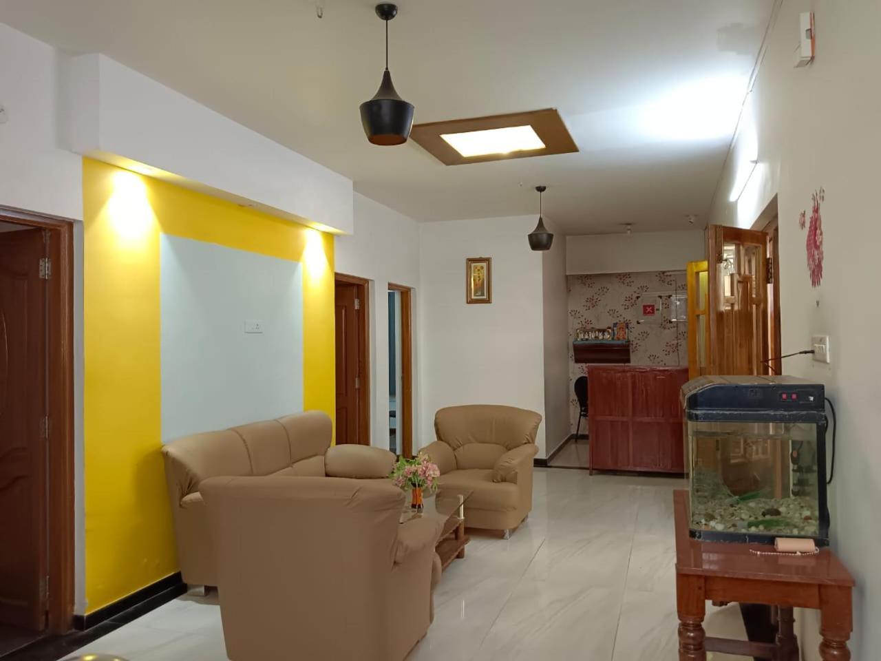 Savi'S Home Stay Ooty Buitenkant foto